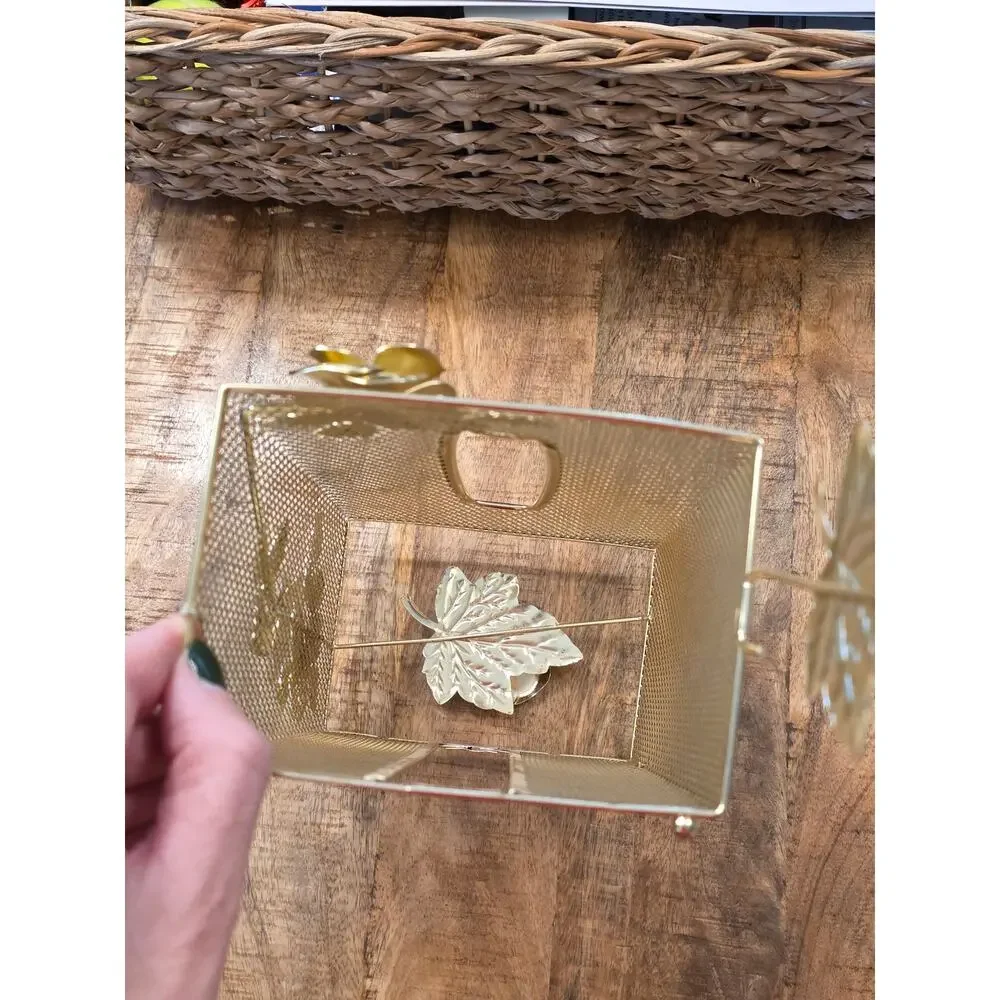 VTG MCM Metal Mesh Gold Tone Kleenex Box Cover with Rose and Leaf Design